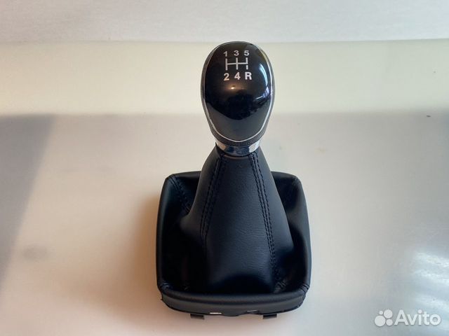 Ручка кпп с чехлом (без рамки) на Ford Mondeo 4