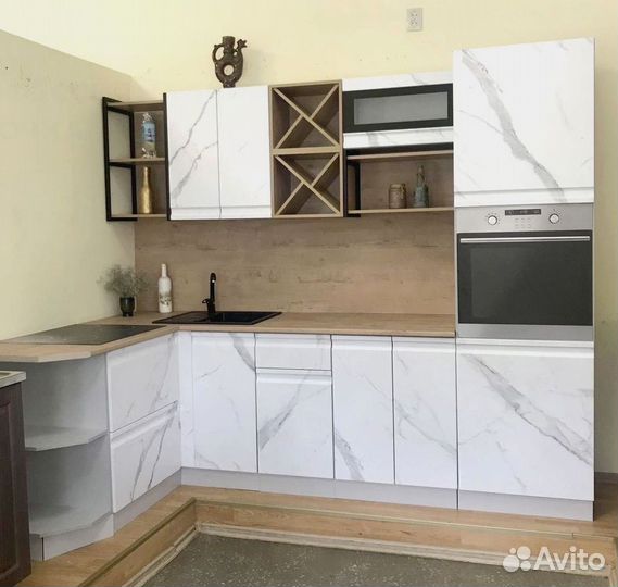 Кухня новая