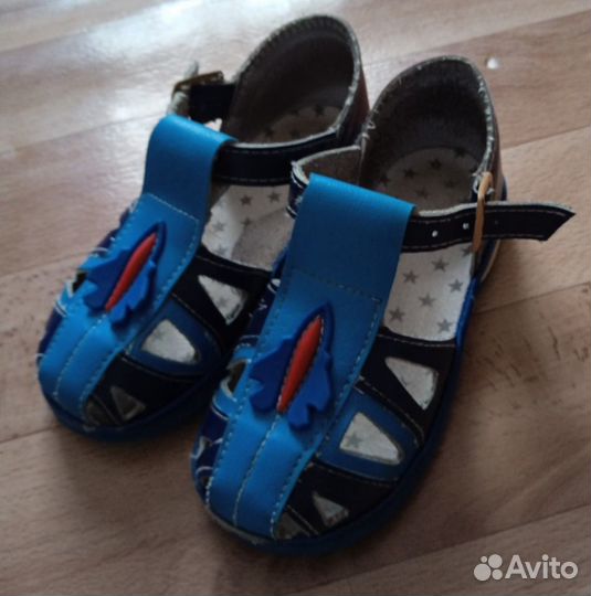 Сандали 25 размер