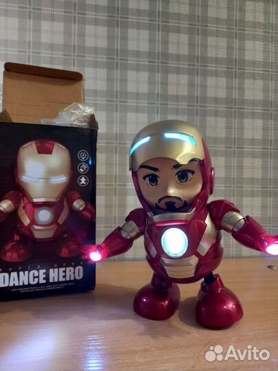 Игрушка робот