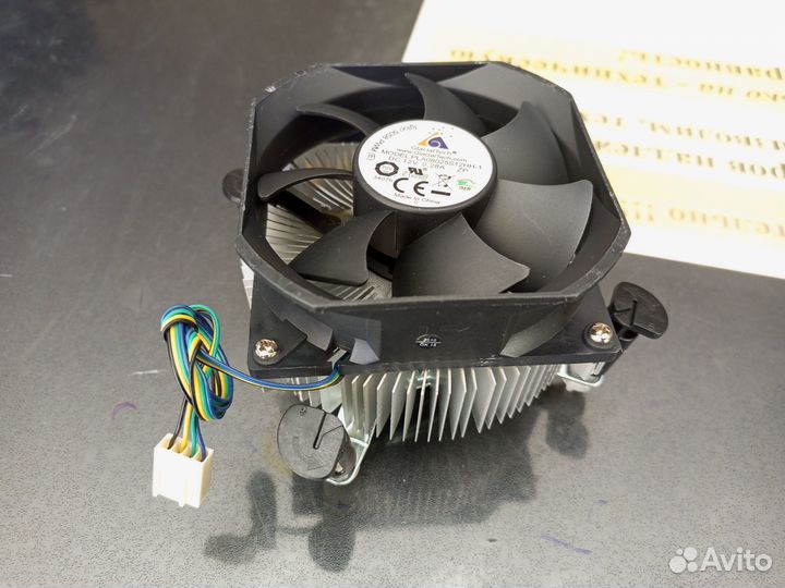 Кулер для Intel lga 775 / Glacial Tech 4pin /95w