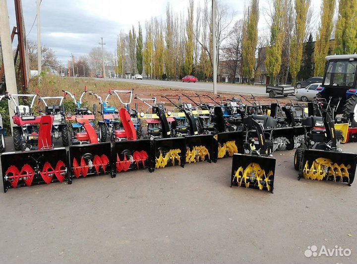 Снегоуборщики в ассортименте