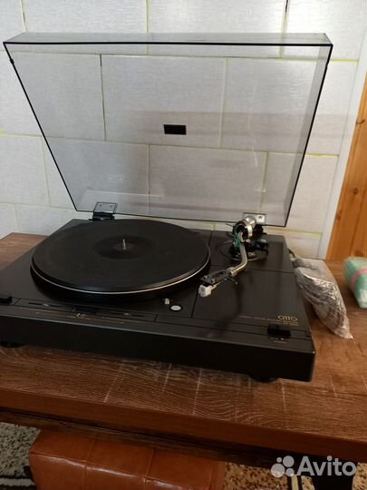 Виниловый проигрыватель otto TP-1200