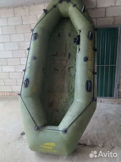 Надувная лодка