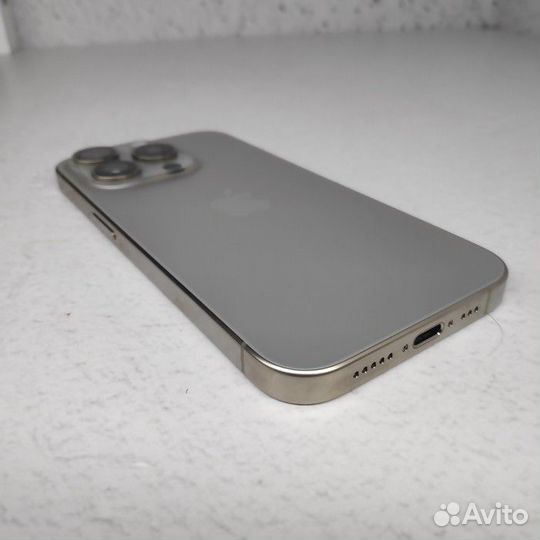 iPhone 15 Pro, 128 ГБ