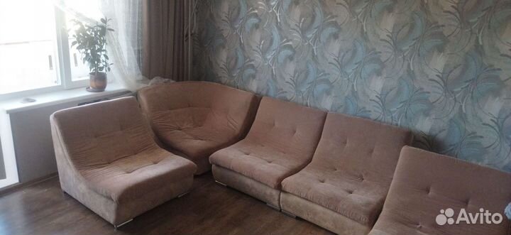 Угловой диван