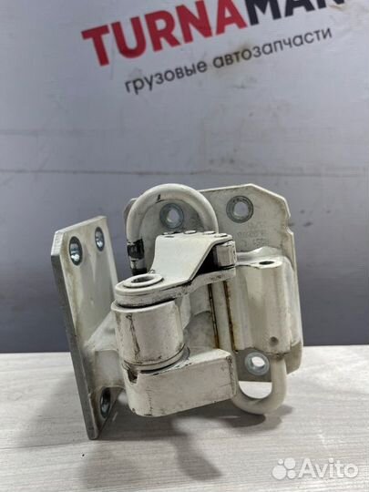 Петля двери Man Tgl 8.180