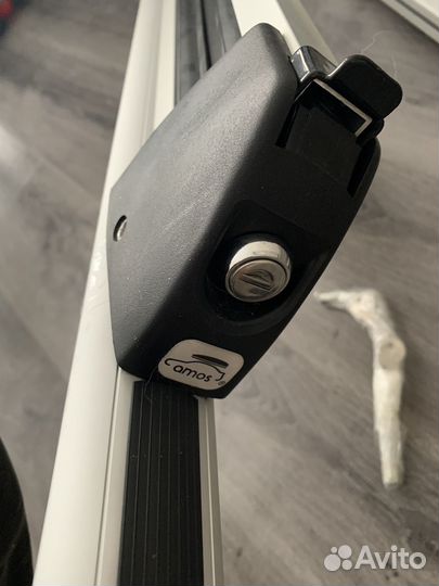 Багажник Luxe на крышу, на рейлинги