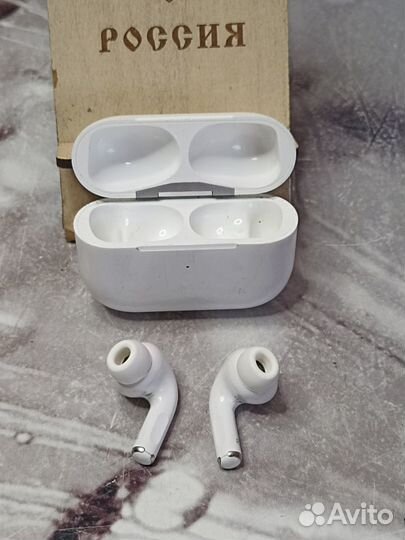 Беспроводные наушники Apple AirPods Pro 2 2022