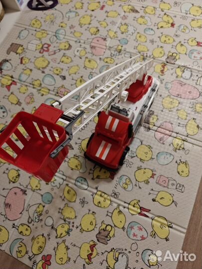 Пожарная машина большая