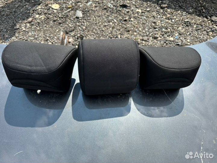 Подголовник сиденья задний Mitsubishi Lancer 10