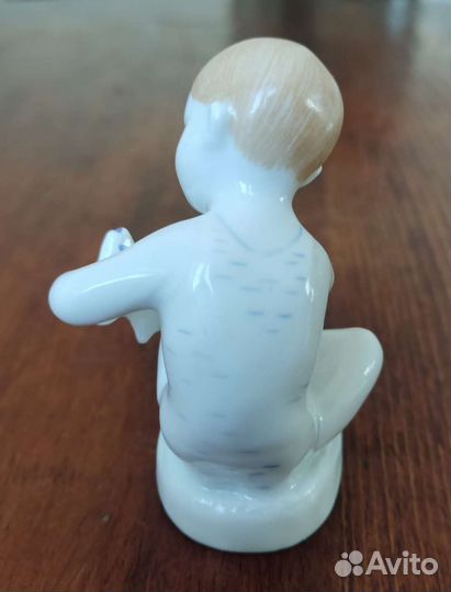 Статуэтки фарфор