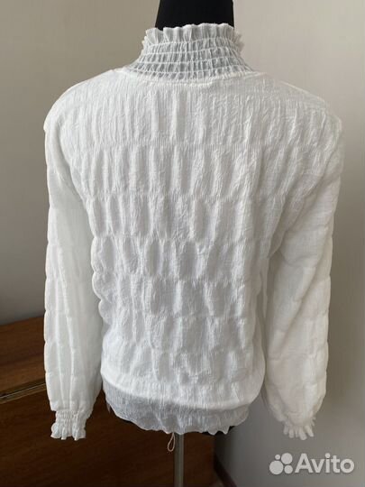 Блузка новая 42-46