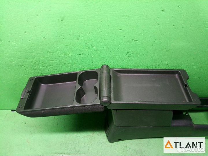 Подлокотник nissan xtrail