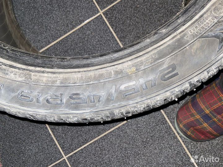 Nokian Tyres Hakkapeliitta 8 245/45 R19