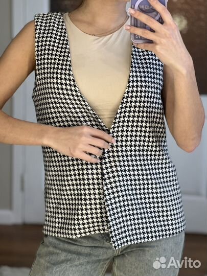 Жилетка женская