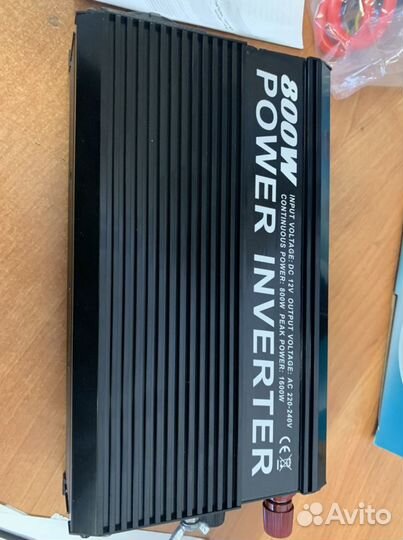 Автомобильный инвертор с 12 на 220