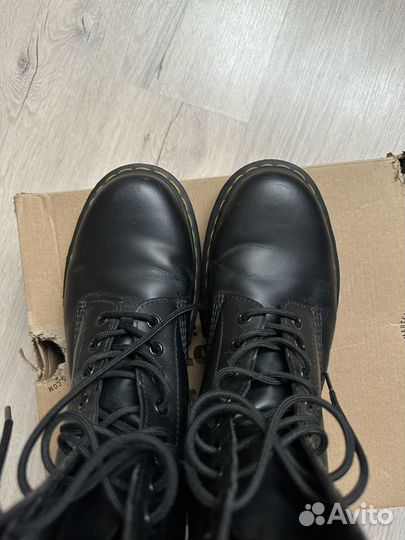 Dr martens ботинки 1490 42p оригинал б/у