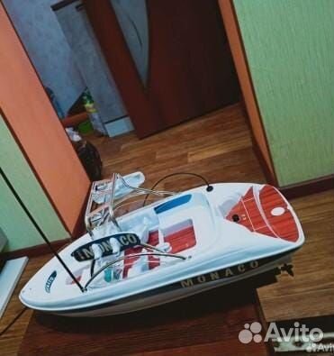 Катер на радиоуправлении