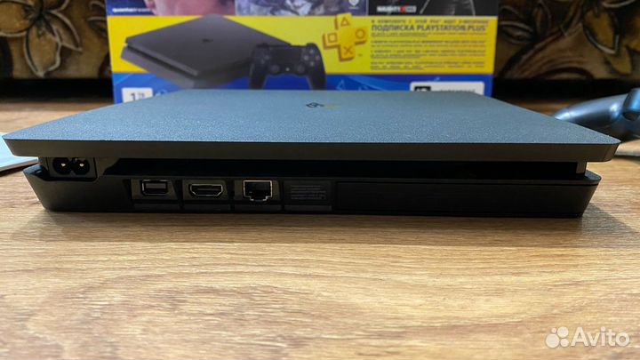 Sony Playstation 4 slim 1 tb. Модель 2208