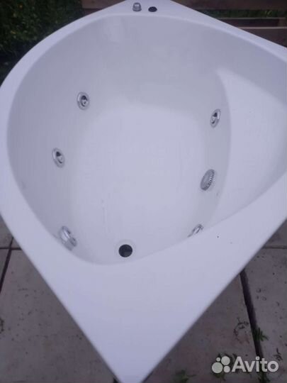 Ванна джакузи