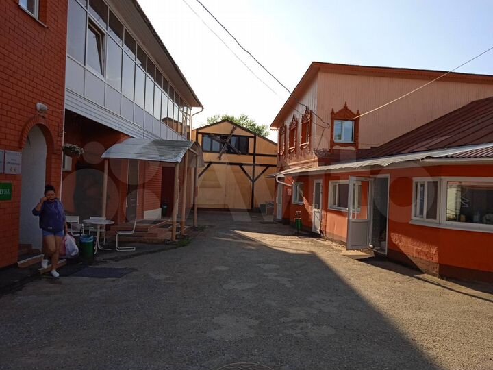 Здание, 1040 м²