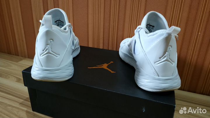 Кроссовки Nike Jordan Formula 23
