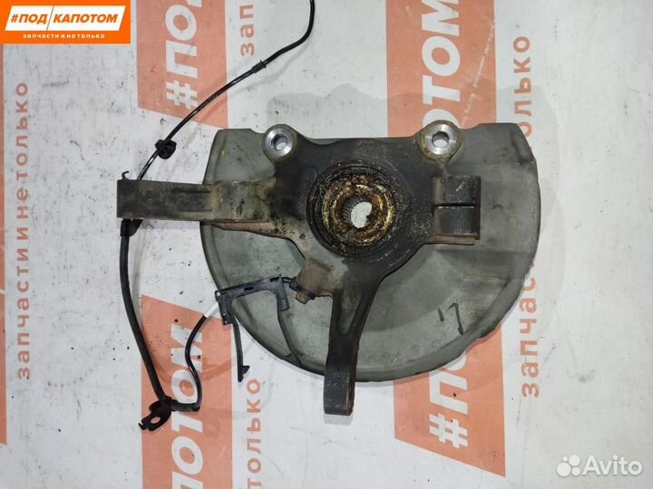 Кулак передний левый Mitsubishi Outlander 2 2006