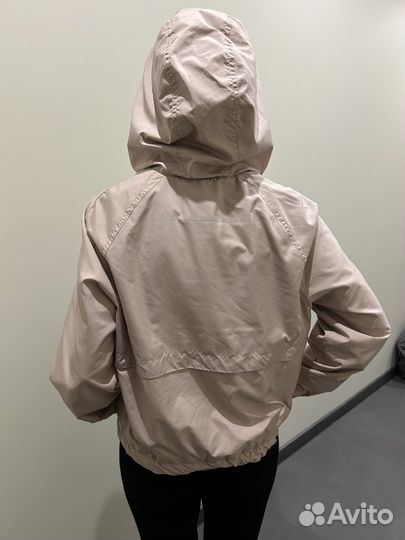 Ветровка женская весення 42