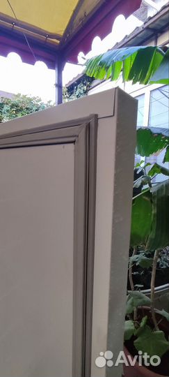 Морозильный шкаф