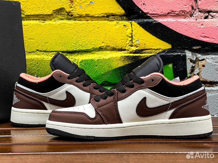 Nike Air Jordan 1 Low Mocha
