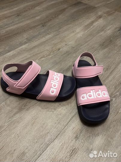 Сандалии adidas