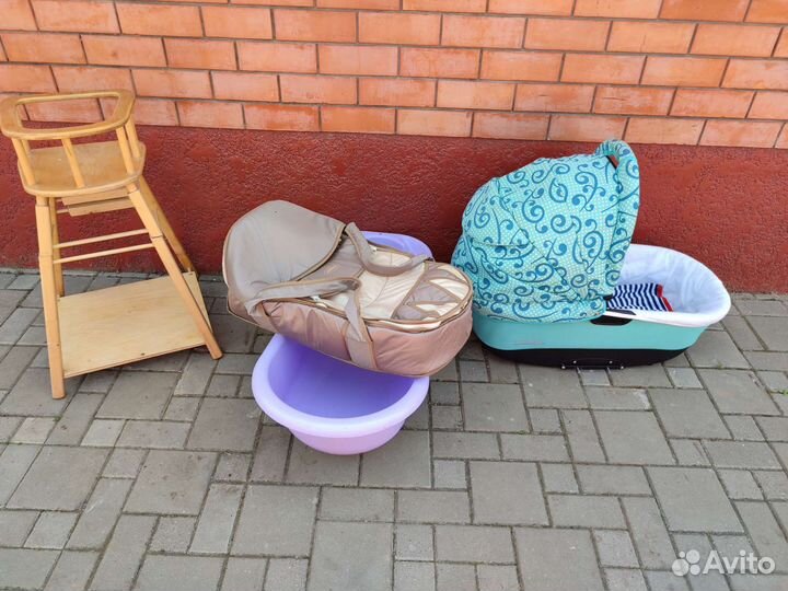 Стульчик для кормления+кроватка+люлька