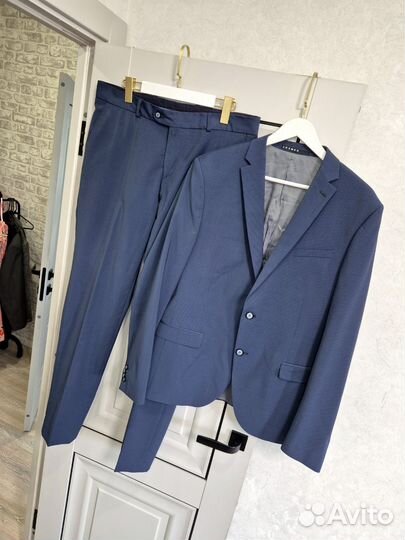 Мужской костюм lexmer 48-50 Италия