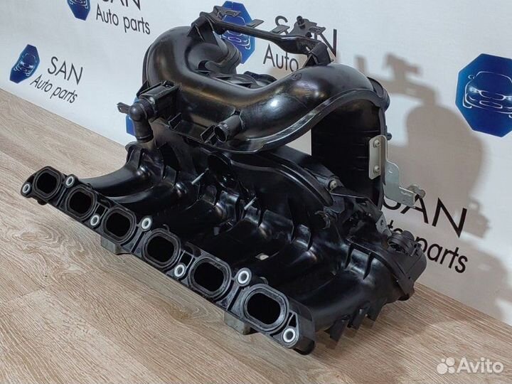 Впускной коллектор Bmw 5 F10 N52B25 2011