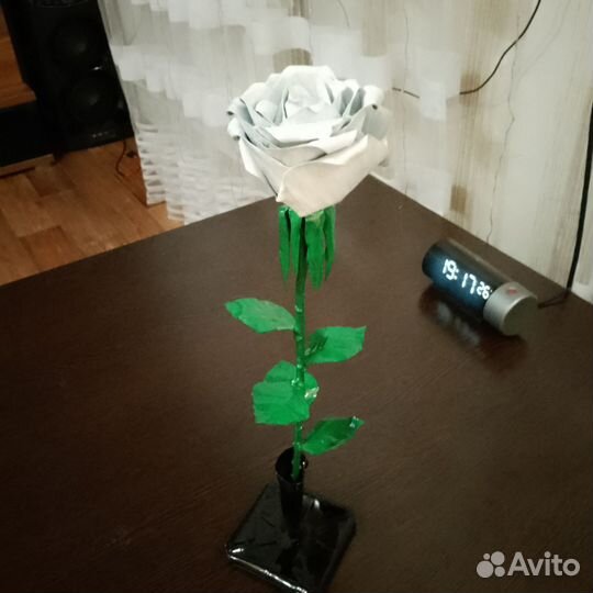 Розы кованые