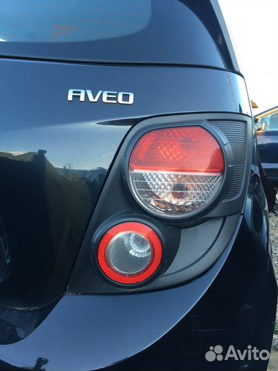 Задний правый фонарь. Chevrolet Aveo T300