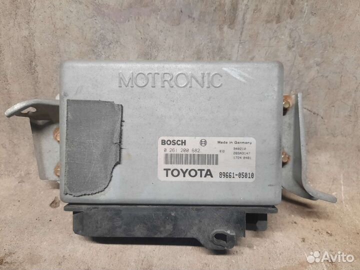 Эбу (мозги ) Toyota Carina E