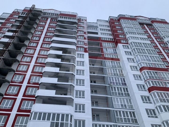 2-к. квартира, 68,3 м², 2/17 эт.