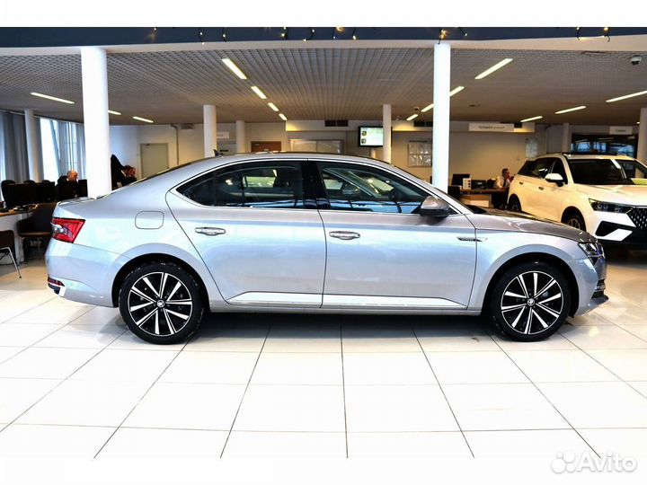 Skoda Superb 1.4 AMT, 2024