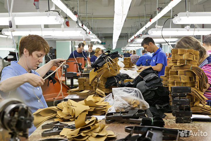 Рабочий производства