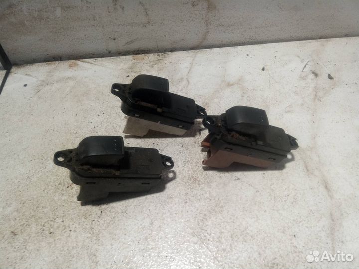 Кнопка стеклоподъемника двери Mazda 6 GG 2005