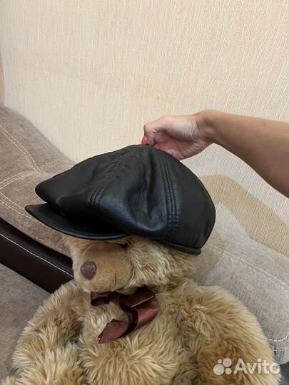 Мужская кожаная кепка