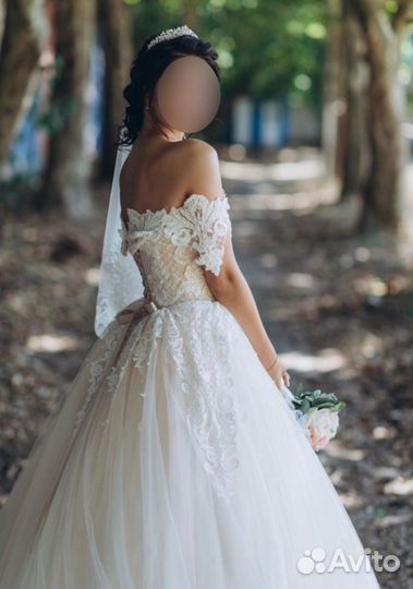 Платье свадебное