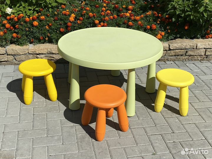 Столы и стулья Маммут Икеа (новые и б/у)