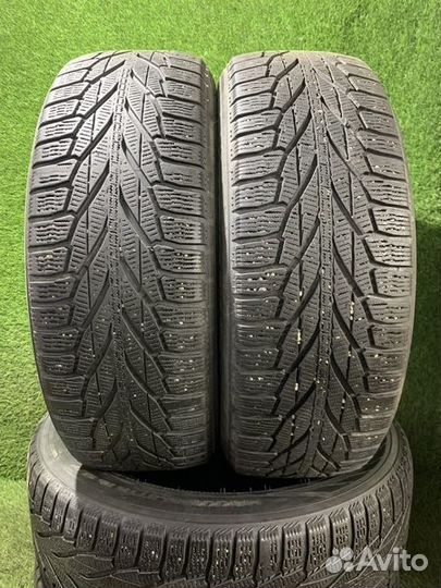 Nokian Tyres Hakkapeliitta R2 SUV 225/65 R17 106R