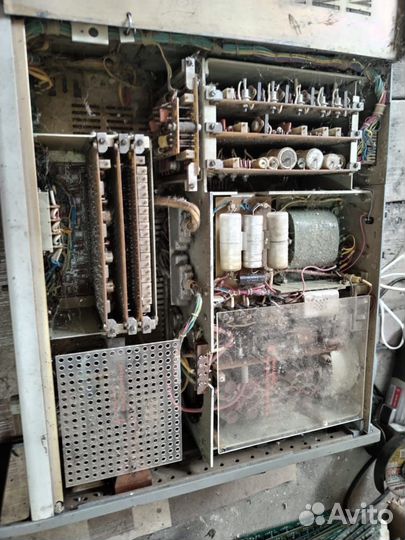 Генератор г4-142