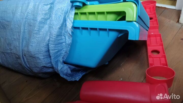 Песочница пластиковая с крышкой