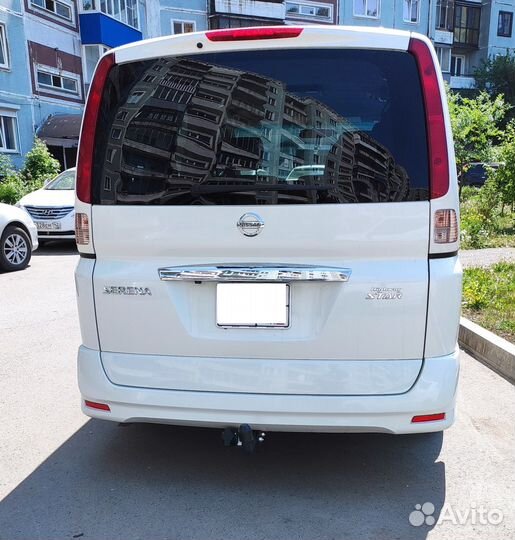 Фаркоп на Ниссан Серена с 2005-2010 г