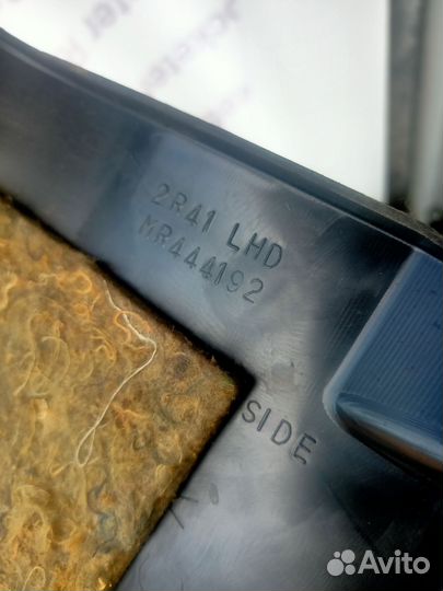 Накладка порога переднего MR444192 Lancer 9